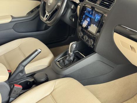 VOLKSWAGEN Jetta 2.0 4P TSI HIGHLINE 211 CV AUTOMTICO, Foto 10