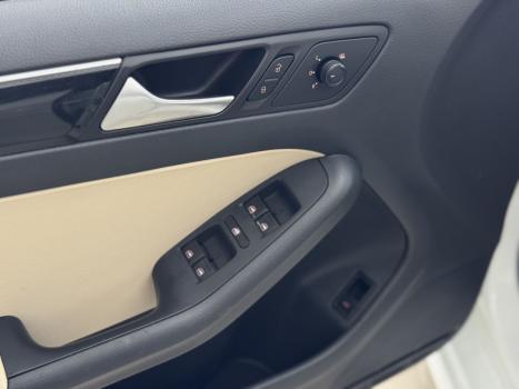 VOLKSWAGEN Jetta 2.0 4P TSI HIGHLINE 211 CV AUTOMTICO, Foto 15