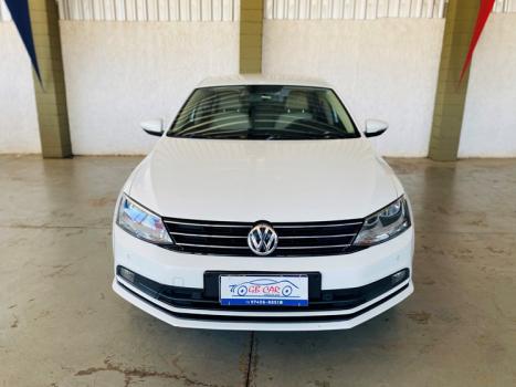 VOLKSWAGEN Jetta 2.0 4P TSI HIGHLINE 211 CV AUTOMTICO, Foto 3