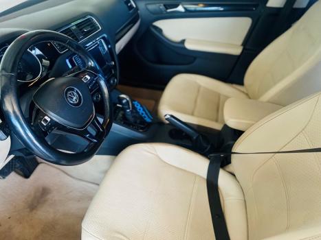 VOLKSWAGEN Jetta 2.0 4P TSI HIGHLINE 211 CV AUTOMTICO, Foto 17