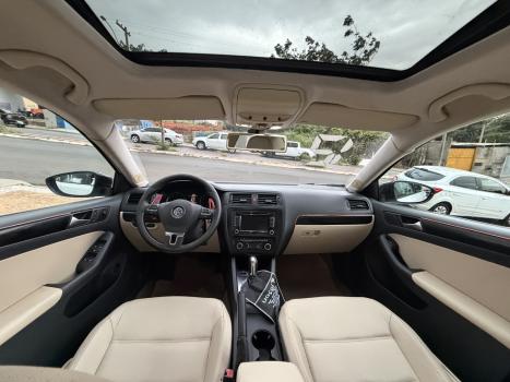 VOLKSWAGEN Jetta 2.0 4P COMFORTLINE TIPTRONIC AUTOM�TICO, Foto 7