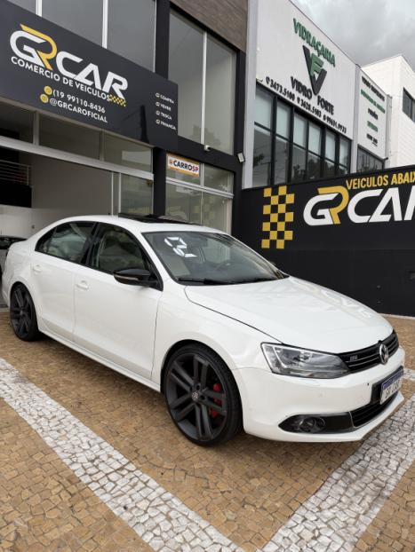 VOLKSWAGEN Jetta 2.0 4P COMFORTLINE TIPTRONIC AUTOM�TICO, Foto 3