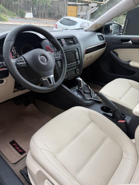 VOLKSWAGEN Jetta 2.0 4P COMFORTLINE TIPTRONIC AUTOM�TICO, Foto 9