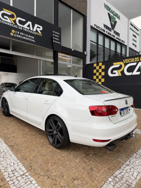 VOLKSWAGEN Jetta 2.0 4P COMFORTLINE TIPTRONIC AUTOM�TICO, Foto 4