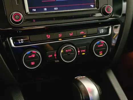 VOLKSWAGEN Jetta 2.0 4P TSI HIGHLINE 211 CV AUTOMTICO, Foto 9