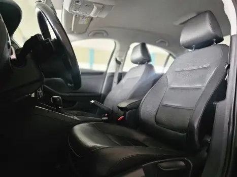 VOLKSWAGEN Jetta 2.0 4P TSI HIGHLINE 211 CV AUTOMTICO, Foto 11