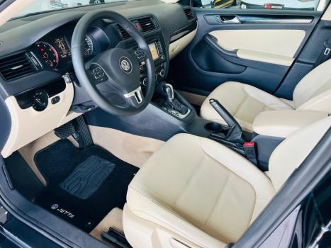 VOLKSWAGEN Jetta 2.0 4P FLEX COMFORTLINE TIPTRONIC AUTOM�TICO, Foto 13