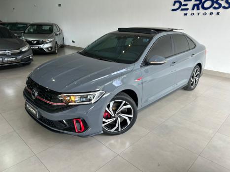 VOLKSWAGEN Jetta 2.0 4P 350 TSI GLI AUTOM�TICO DSG, Foto 3