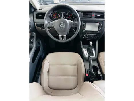 VOLKSWAGEN Jetta 2.0 4P FLEX COMFORTLINE TIPTRONIC AUTOM�TICO, Foto 10