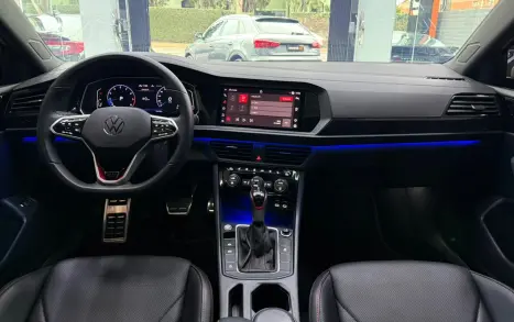 VOLKSWAGEN Jetta 2.0 4P 350 TSI GLI AUTOM�TICO DSG, Foto 16