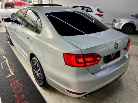 VOLKSWAGEN Jetta 2.0 4P COMFORTLINE TIPTRONIC AUTOM�TICO, Foto 6