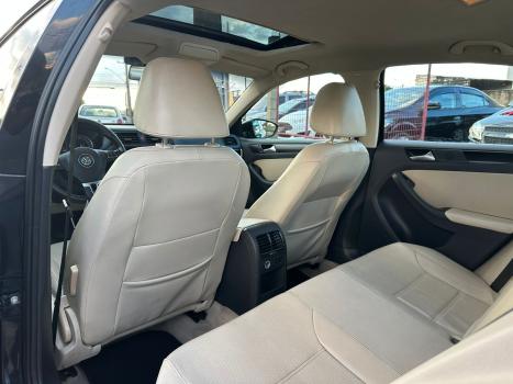 VOLKSWAGEN Jetta 2.0 4P 350 TSI GLI AUTOM�TICO DSG, Foto 4