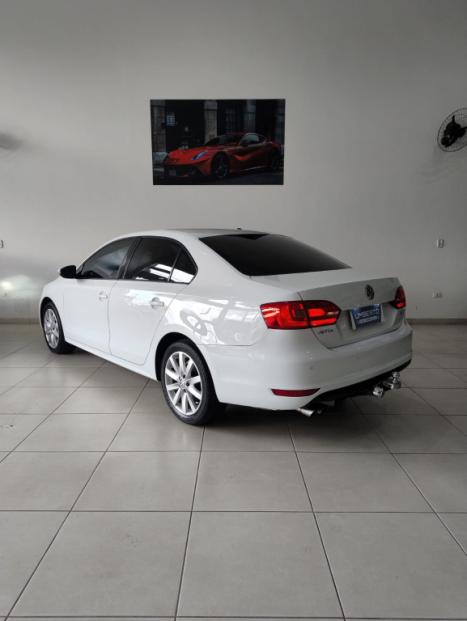 VOLKSWAGEN Jetta 2.0 4P FLEX COMFORTLINE TIPTRONIC AUTOM�TICO, Foto 5