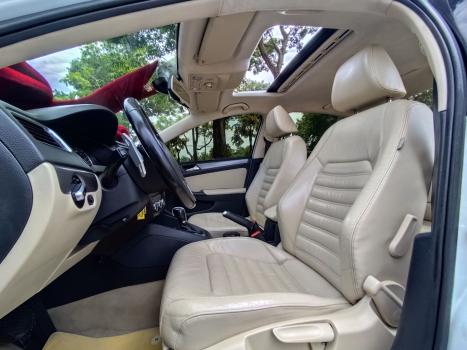 VOLKSWAGEN Jetta 2.0 4P TSI HIGHLINE 211 CV AUTOM�TICO, Foto 10