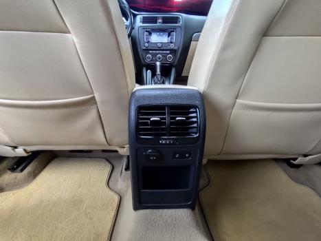 VOLKSWAGEN Jetta 2.0 4P TSI HIGHLINE 211 CV AUTOM�TICO, Foto 13