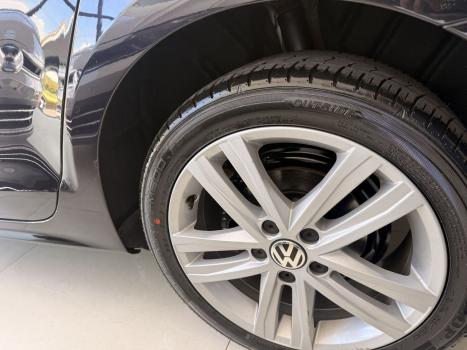 VOLKSWAGEN Jetta 2.0 4P TSI HIGHLINE 211 CV AUTOM�TICO, Foto 11