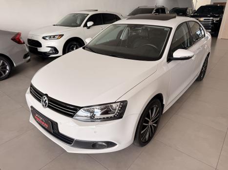 VOLKSWAGEN Jetta 2.0 4P TSI HIGHLINE 211 CV AUTOM�TICO, Foto 1