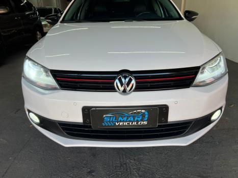 VOLKSWAGEN Jetta 2.0 4P COMFORTLINE TIPTRONIC AUTOM�TICO, Foto 3