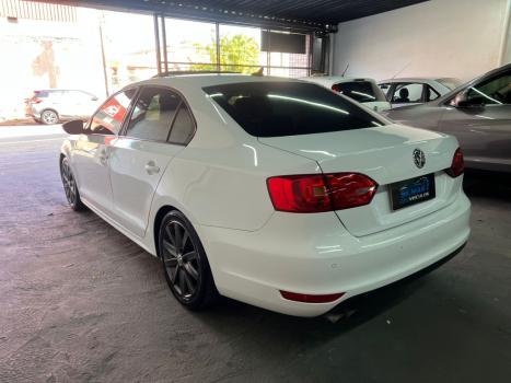 VOLKSWAGEN Jetta 2.0 4P COMFORTLINE TIPTRONIC AUTOM�TICO, Foto 5