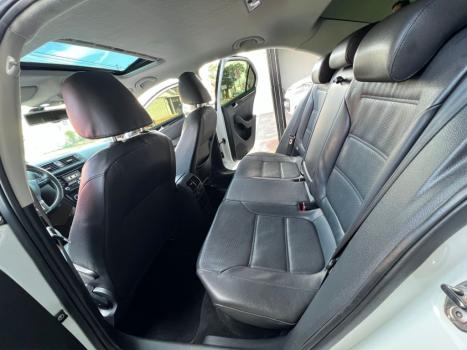 VOLKSWAGEN Jetta 2.0 4P COMFORTLINE TIPTRONIC AUTOM�TICO, Foto 11