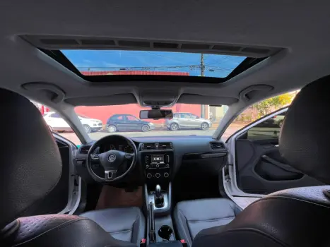 VOLKSWAGEN Jetta 2.0 4P COMFORTLINE TIPTRONIC AUTOM�TICO, Foto 12