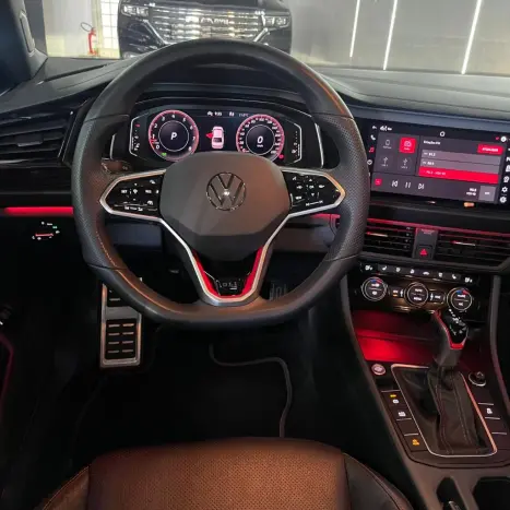 VOLKSWAGEN Jetta 2.0 4P 350 TSI GLI AUTOM�TICO DSG, Foto 4