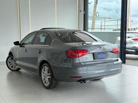 VOLKSWAGEN Jetta 2.0 4P TSI HIGHLINE 211 CV AUTOM�TICO, Foto 6