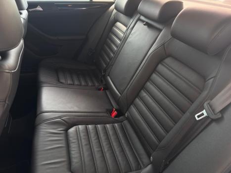 VOLKSWAGEN Jetta 2.0 4P TSI HIGHLINE 211 CV AUTOM�TICO, Foto 10