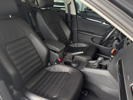 VOLKSWAGEN Jetta 2.0 4P TSI HIGHLINE 211 CV AUTOM�TICO, Foto 12