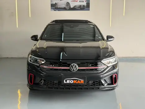 VOLKSWAGEN Jetta 2.0 4P 350 TSI GLI AUTOM�TICO DSG, Foto 2