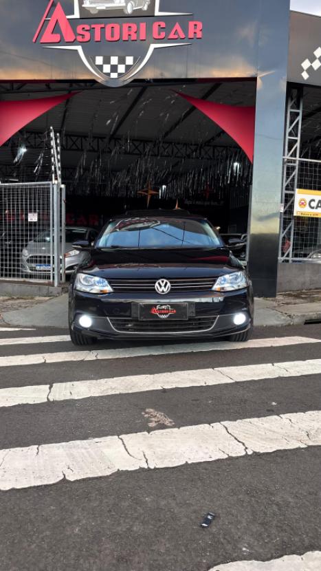 VOLKSWAGEN Jetta 2.0 4P TSI HIGHLINE 200 CV AUTOM�TICO, Foto 3