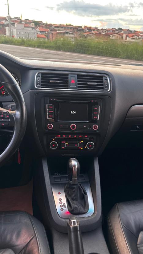 VOLKSWAGEN Jetta 2.0 4P TSI HIGHLINE 200 CV AUTOM�TICO, Foto 9