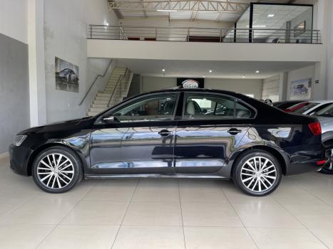 VOLKSWAGEN Jetta 2.0 4P FLEX COMFORTLINE TIPTRONIC AUTOM�TICO, Foto 5