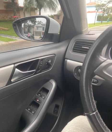 VOLKSWAGEN Jetta 2.0 4P TRENDLINE FLEX AUTOM�TICO, Foto 4