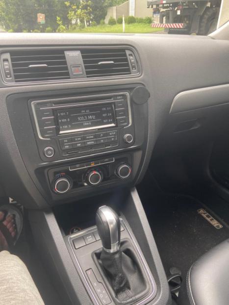 VOLKSWAGEN Jetta 2.0 4P TRENDLINE FLEX AUTOM�TICO, Foto 5