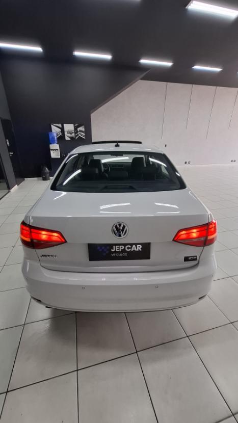 VOLKSWAGEN Jetta 2.0 4P FLEX COMFORTLINE TIPTRONIC AUTOM�TICO, Foto 5