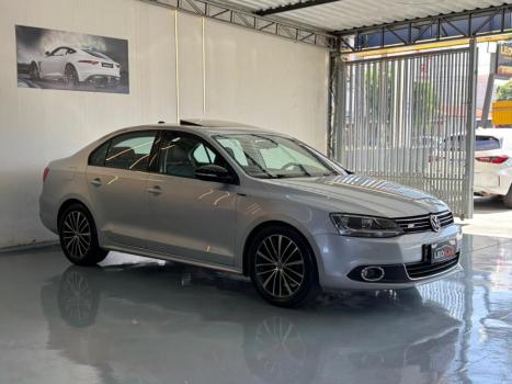 VOLKSWAGEN Jetta 2.0 4P FLEX COMFORTLINE TIPTRONIC AUTOM�TICO, Foto 3