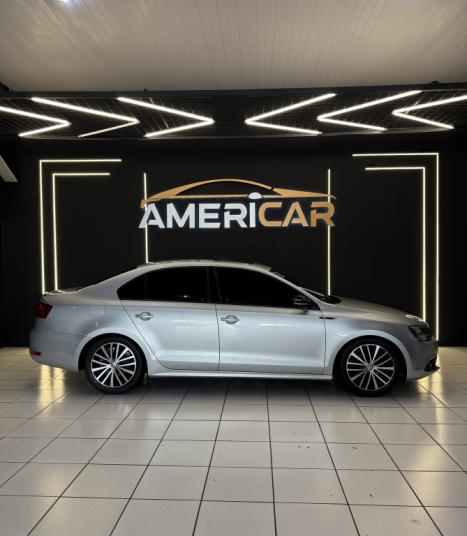 VOLKSWAGEN Jetta 2.0 4P COMFORTLINE FLEX, Foto 4