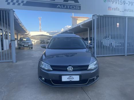 VOLKSWAGEN Jetta 2.0 4P TSI HIGHLINE 211 CV AUTOM�TICO, Foto 2