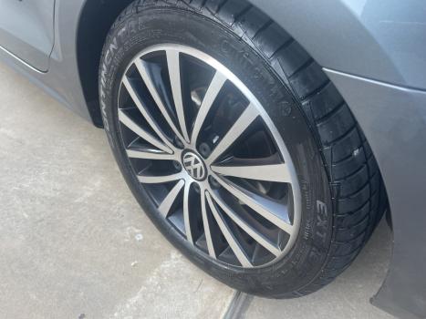 VOLKSWAGEN Jetta 2.0 4P TSI HIGHLINE 211 CV AUTOM�TICO, Foto 9
