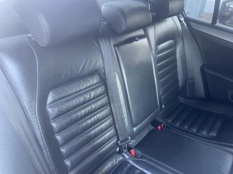 VOLKSWAGEN Jetta 2.0 4P TSI HIGHLINE 211 CV AUTOM�TICO, Foto 17