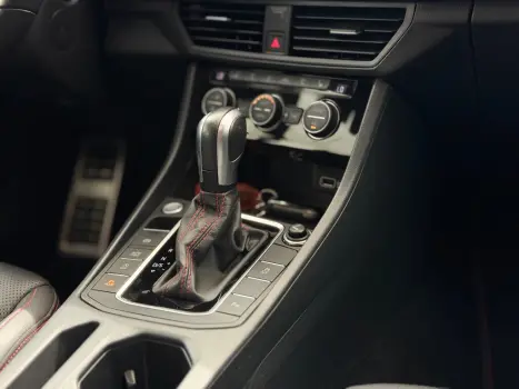 VOLKSWAGEN Jetta 2.0 4P 350 TSI GLI AUTOM�TICO DSG, Foto 8