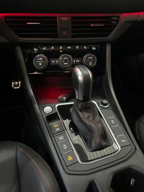 VOLKSWAGEN Jetta 2.0 4P 350 TSI GLI AUTOM�TICO DSG, Foto 9