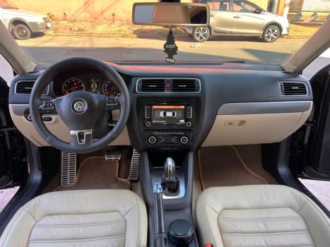 VOLKSWAGEN Jetta 2.0 4P TSI HIGHLINE 200 CV AUTOM�TICO, Foto 17