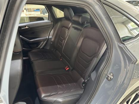 VOLKSWAGEN Jetta 2.0 4P 350 TSI GLI AUTOM�TICO DSG, Foto 22