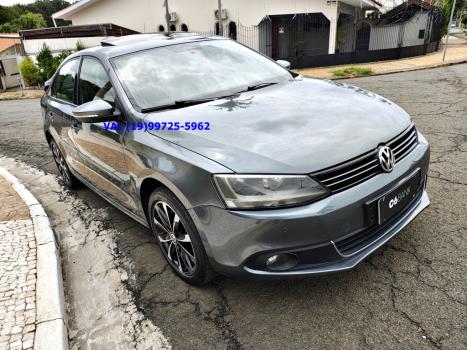 VOLKSWAGEN Jetta 2.0 4P COMFORTLINE TIPTRONIC AUTOM�TICO, Foto 8