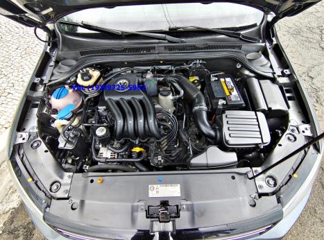 VOLKSWAGEN Jetta 2.0 4P COMFORTLINE TIPTRONIC AUTOM�TICO, Foto 9