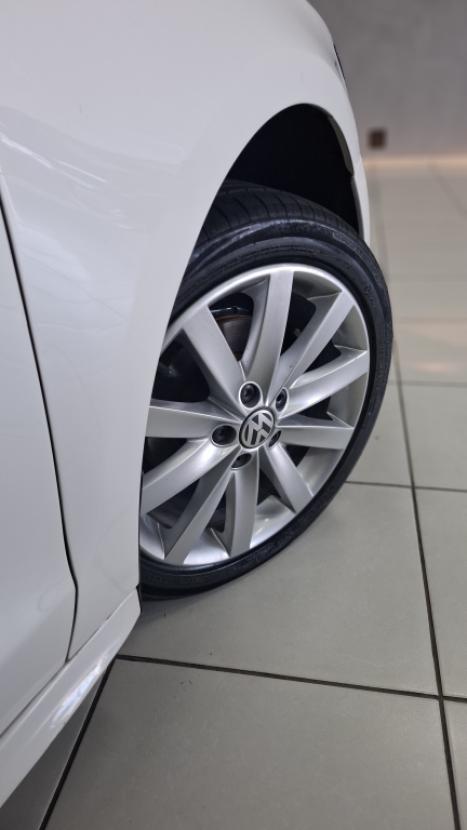 VOLKSWAGEN Jetta 2.0 4P FLEX COMFORTLINE TIPTRONIC AUTOM�TICO, Foto 3