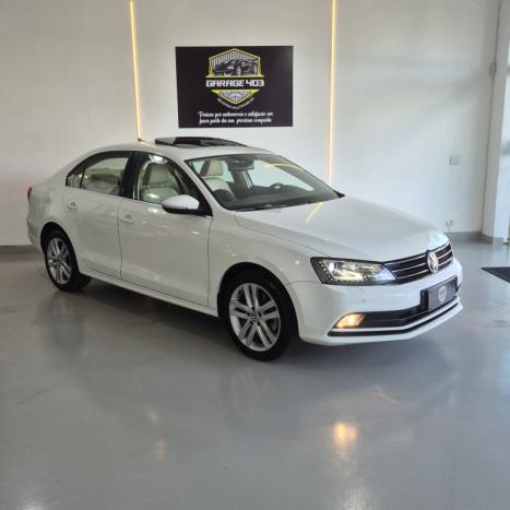 VOLKSWAGEN Jetta 2.0 4P TSI HIGHLINE 211 CV AUTOM�TICO, Foto 2