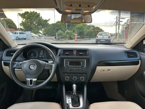 VOLKSWAGEN Jetta 2.0 4P 350 TSI GLI AUTOM�TICO DSG, Foto 12